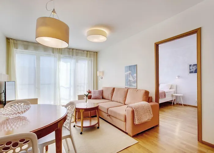 Solar Apartments - Liberty Square